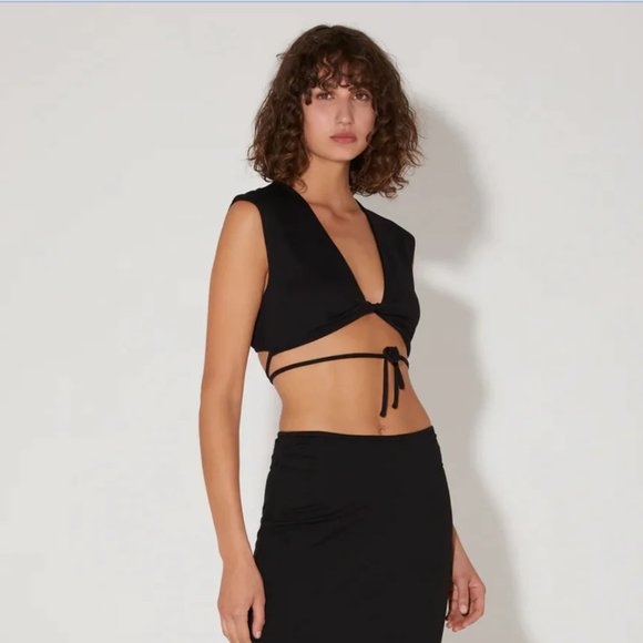 NWT - Hansen and Gretel Whitaker Top Black - Picture 3 of 8